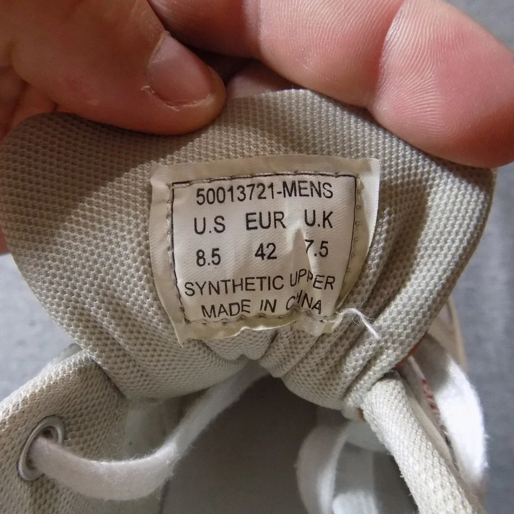 Levi's Low Top Sneaker Mens 8.5 White Grey Good 50013721 Gum Sole Casual Shoes